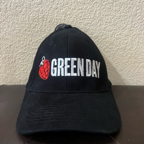 Green Day Flix Fit Black Color Hat - Green Day Grenade Flix Fit Hat & New - Picture 2 of 6